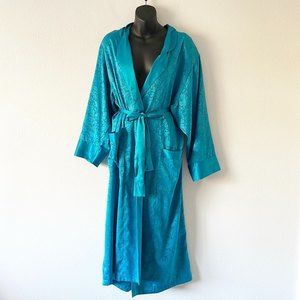 Victoria’s Secret Yellow Lable Green Robe
